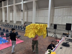 20250509214633.jpg - บุคลากรโรงเรียนกีฬาจังหวัดเชียงใหม่ จัดเตรียมสถานที่ เพื่อเตรียมความพร้อมในการประชุมผู้ปกครอง | https://cmiss.ac.th