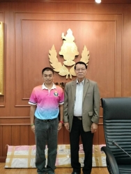 20250509215059.jpg - การส่งมอบป้ายมูลนิธิศาสตราจารย์นายแพทย์บุญสม มาร์ติน | https://cmiss.ac.th
