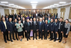 20250603005405.jpg - การอบรมเชิงปฏิบัติการเตรียมความพร้อมผู้ประเมินก่อนออกประเมินคุณภาพการศึกษาภายในโรงเรียนกีฬาจากการจัดการศึกษาปีการศึกษา 2567 | https://cmiss.ac.th