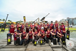 20250619130933.jpg - การปฏิบัติหน้าที่เจ้าหน้าที่ทีมนำนักกีฬาเรือพายหญิงทีมชาติไทยเข้าร่วมการแข่งขันเรือยาวมังกร ระดับนานาชาติ รายการ 2025 SJM MACAO INTERNATIONAL DRAGON BOAT RACES | https://cmiss.ac.th