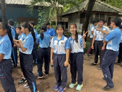 20250619131752.jpg - กิจกรรมจิตอาสาเพื่อพัฒนาศาสนสถานถวายเป็นกุศล เนื่องในโอกาสวันเฉลิมพระชนมพรรษาสมเด็จ พระนางเจ้าสุทิดา พระบรมราชินี | https://cmiss.ac.th