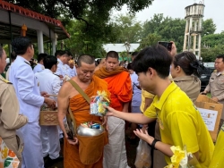 20250729082959(1).jpg - พิธีเฉลิมพระเกียรติพระบาทสมเด็จพระเจ้าอยู่หัว เนื่องในโอกาสวันเฉลิมพระชนพรรษา 28 กรกฎาคม 2568  | https://cmiss.ac.th