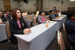 20250922141340(4).jpg - พิธีมอบโล่เกียรติคุณแก่ผู้ได้รับการยกย่องและเชิดชูเกียรติจากทางราชการ ประจำปีงบประมาณ พ.ศ. 2568 | https://cmiss.ac.th