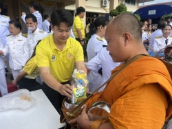 20251016171550.jpg - กิจกรรมวันคล้ายวันสวรรคต พระบาทสมเด็จพระบรมชนกาธิเบศร มหาภูมิพลอดุลยเดชมหาราช บรมนาถบพิตร ในหลวงรัชกาลที่ ๙ “วันนวมินทรมหาราช”  | https://cmiss.ac.th