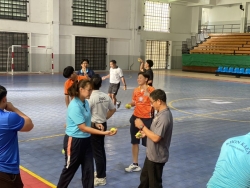 20260119123405.jpg - โครงการพัฒนาบุคคลด้านการกีฬาหลักสูตรนักวิทยาศาสตร์การกีฬา อบรมเชิงปฏิบัติการวิทยาศาสตร์การกีฬาด้านการเสริมสร้างสมรรถภาพทางกาย สำหรับนักกีฬาประเภททีม | https://cmiss.ac.th