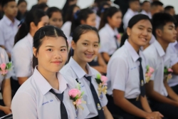 20260312153606.jpg - พิธีมอบประกาศนียบัตรผู้สำเร็จการศึกษา ประจำปีการศึกษา 2568 | https://cmiss.ac.th