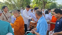 20260612100246(3).jpg - พิธีเฉลิมพระเกียรติ เนื่องในโอกาสวันเฉลิมพระชนมพรรษา ๔ รอบ สมเด็จพระนางเจ้าสุทิดา พัชรสุธาพิมลลักษณ พระบรมราชินี ๓ มิถุนายน ๒๕๖๙  | https://cmiss.ac.th