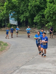 20260717121104(1).jpg - ผู้ฝึกสอนกีฬา โรงเรียนกีฬาจังหวัดเชียงใหม่ นำนักกีฬาวิ่งออกกำลังกาย เตรียมความพร้อม เพื่อการแข่งขันกีฬาโรงเรียนกีฬา “นครสี่แควเกมส์”  | https://cmiss.ac.th